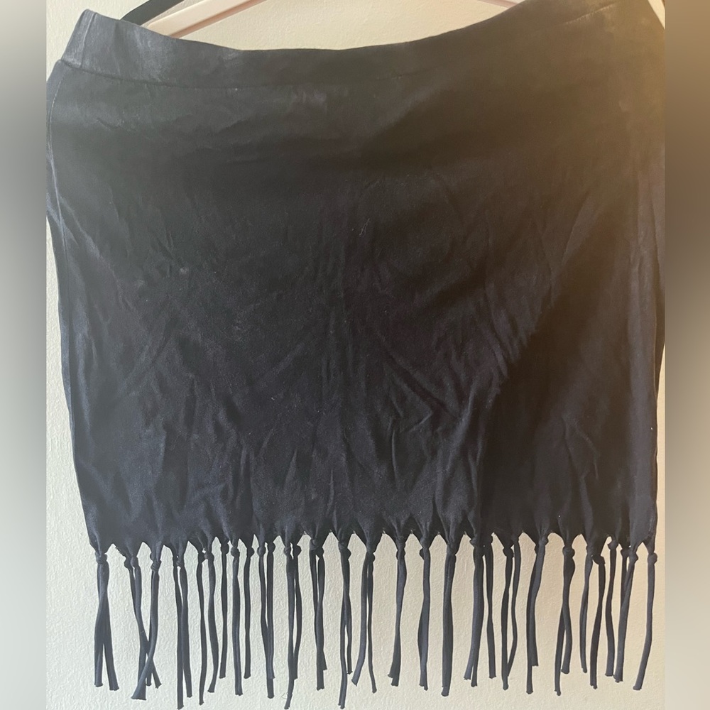 Black fringe skirt